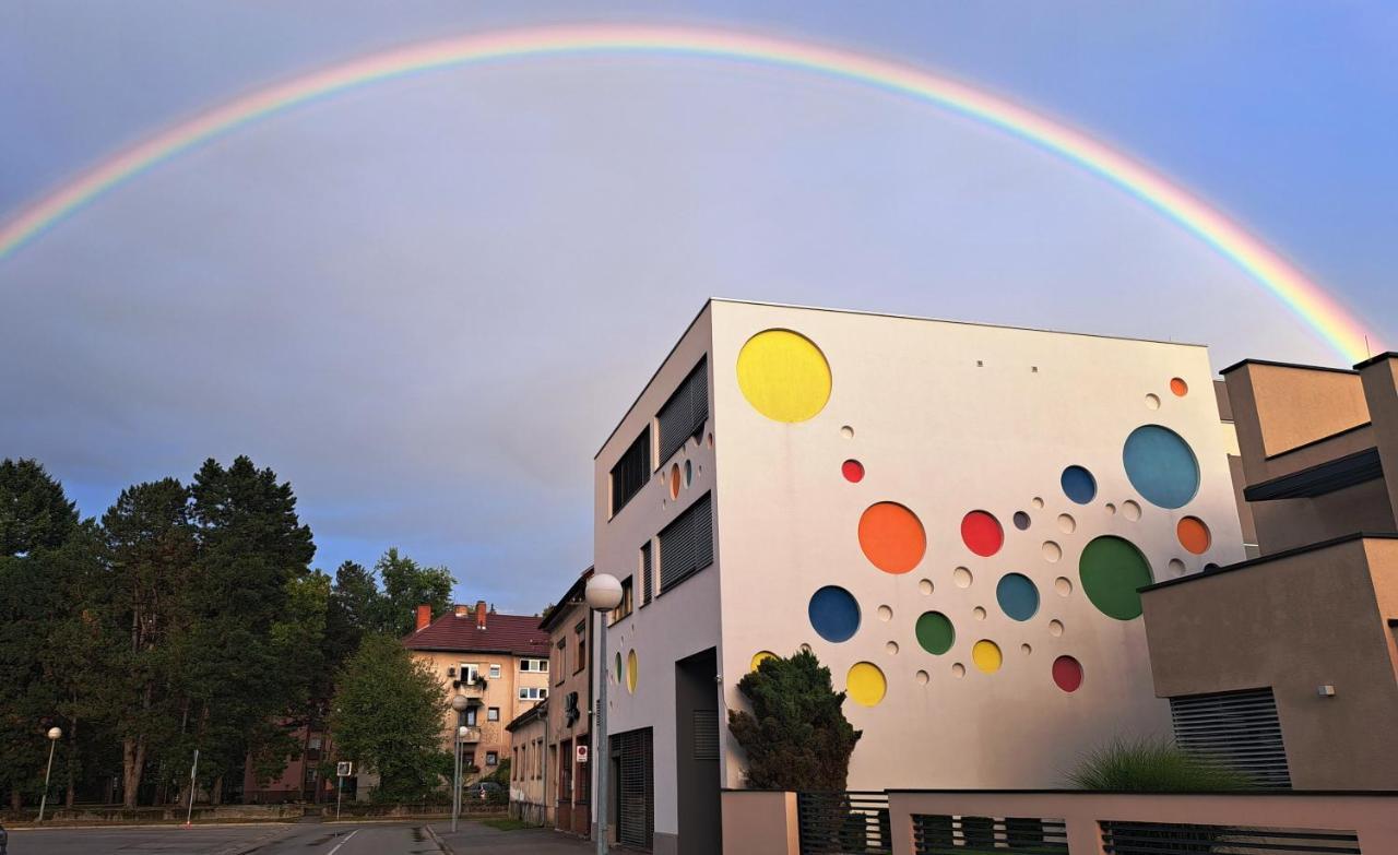Arcobaleno Apartments & Rooms วาราชดีน ภายนอก รูปภาพ