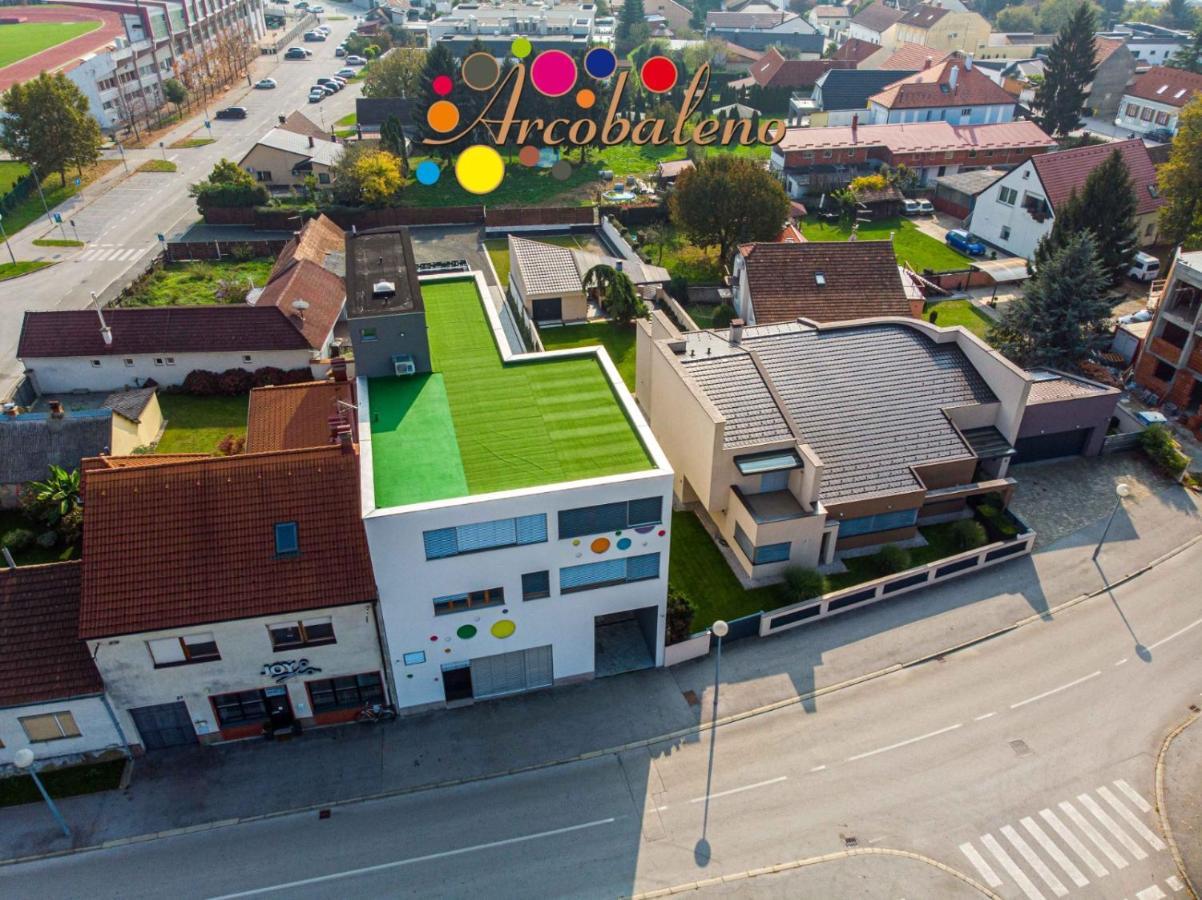 Arcobaleno Apartments & Rooms วาราชดีน ภายนอก รูปภาพ