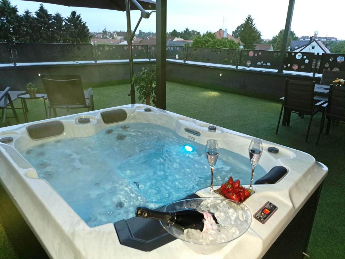 Arcobaleno Apartments & Rooms วาราชดีน ภายนอก รูปภาพ