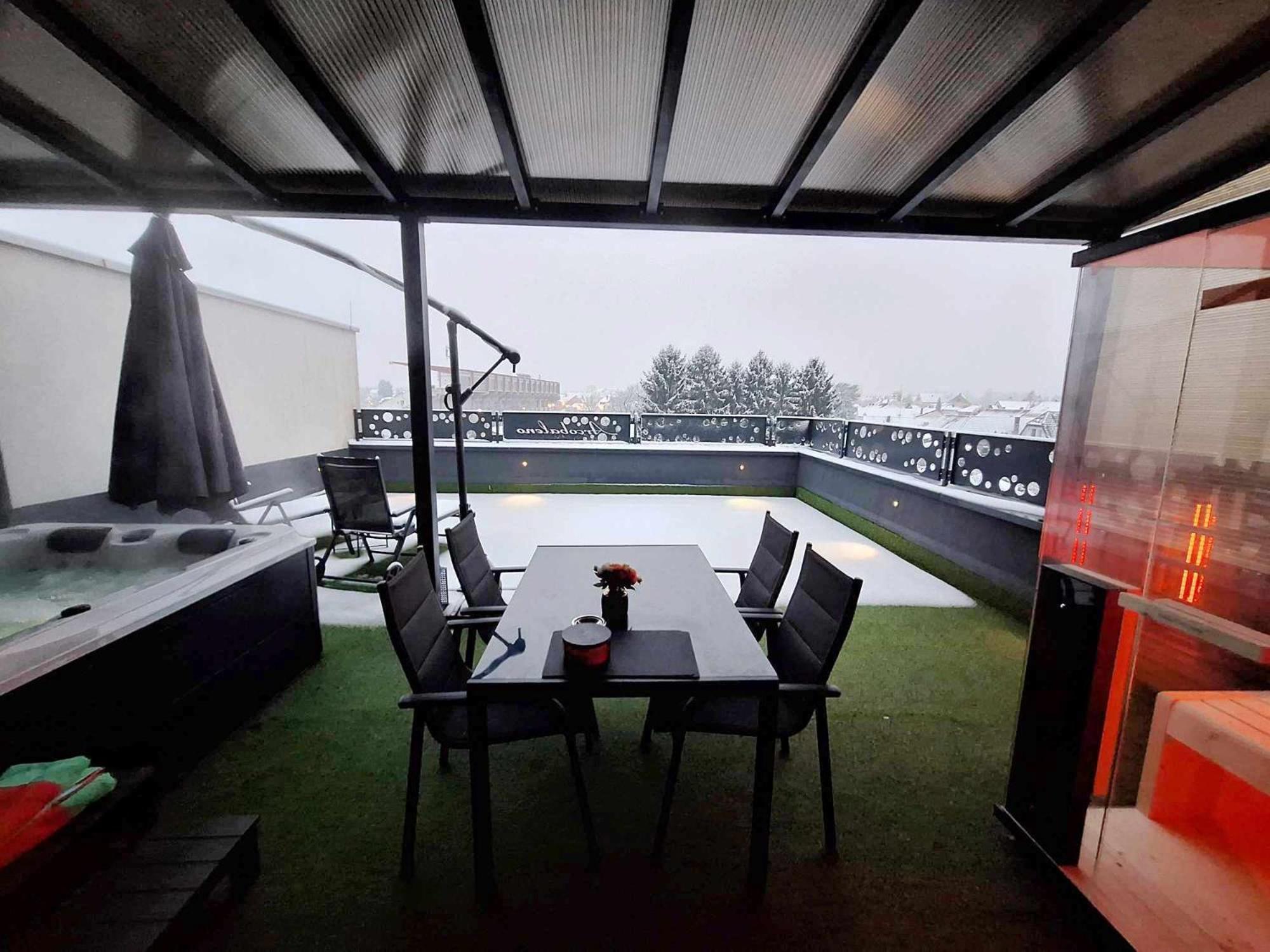 Arcobaleno Apartments & Rooms วาราชดีน ภายนอก รูปภาพ